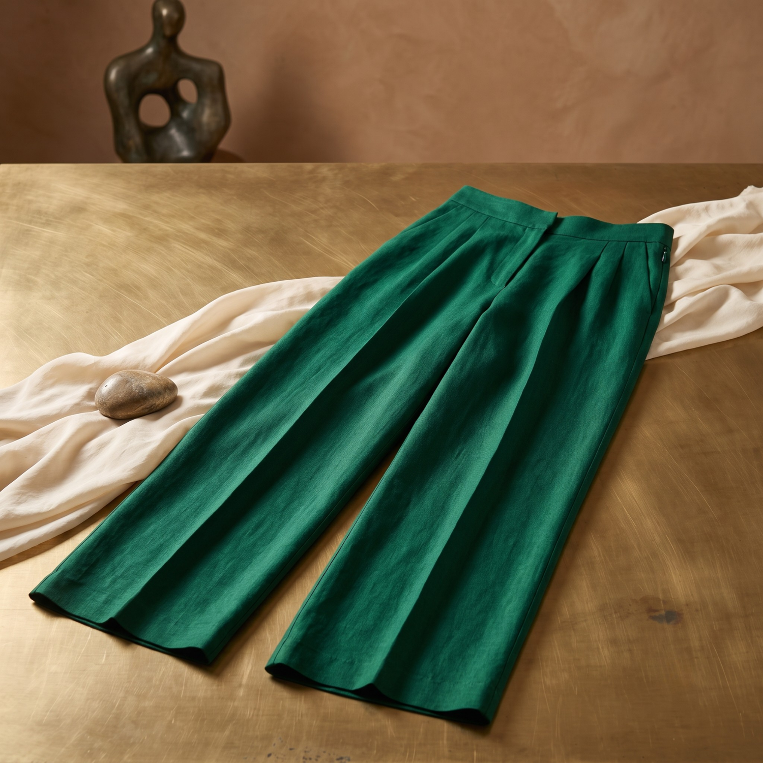WOMEN'S PANTS